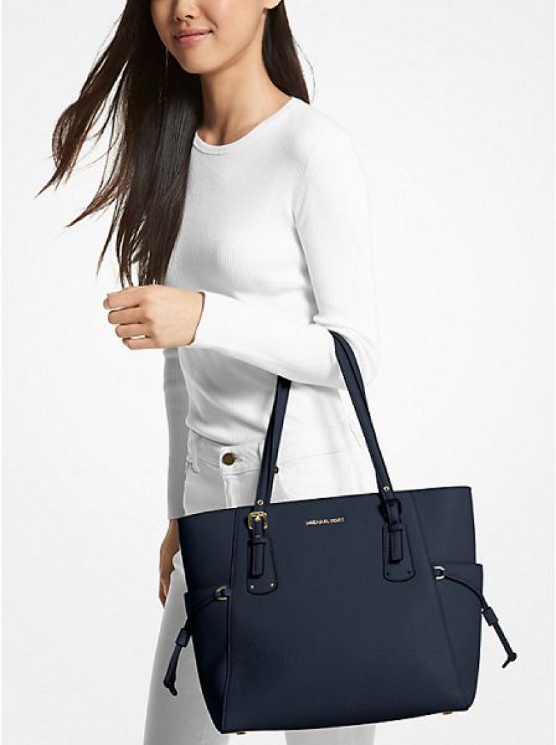 Bolsas Tote Michael Kors Voyager Small Pebbled Couro Azul Marinho | 486972-RQN