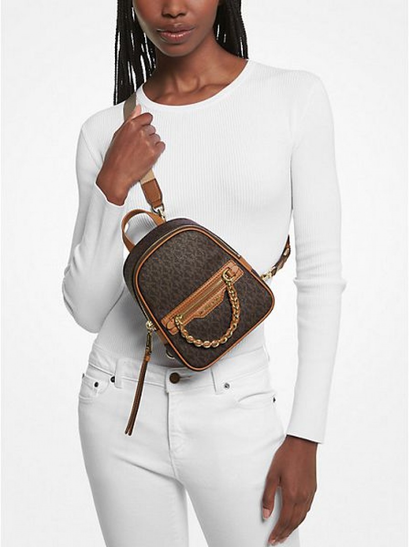 Mochila Michael Kors Elliot Extra-small Logo Marrom | 627845-ABL